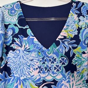 Lilly Pulitzer Florin 3/4 sleeve V Neck Sirens & Spirits Reversible size L Blue